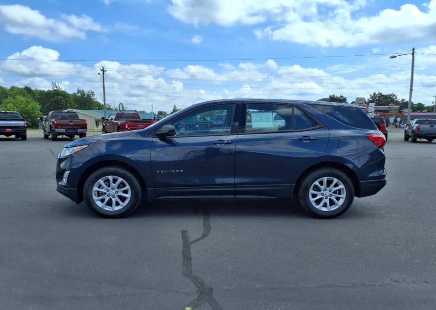 Used 2018 Chevrolet Equinox LS with VIN 3GNAXREV4JL114815 for sale in Minong, WI