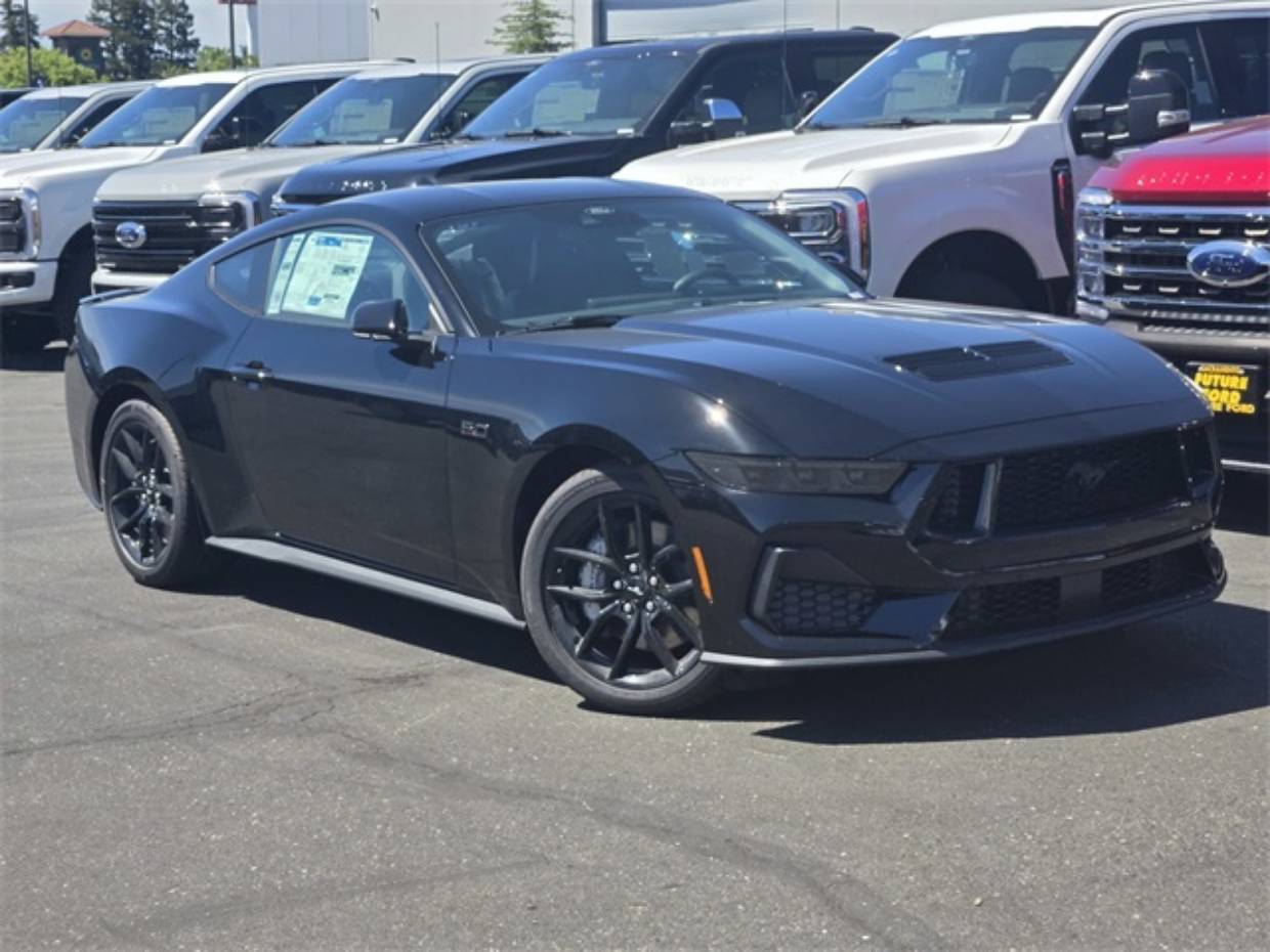 2025 Ford Mustang GT's photo