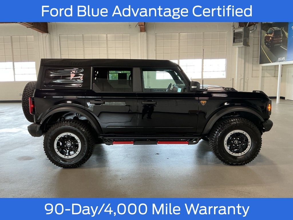2023 Ford Bronco Badlands photo 5