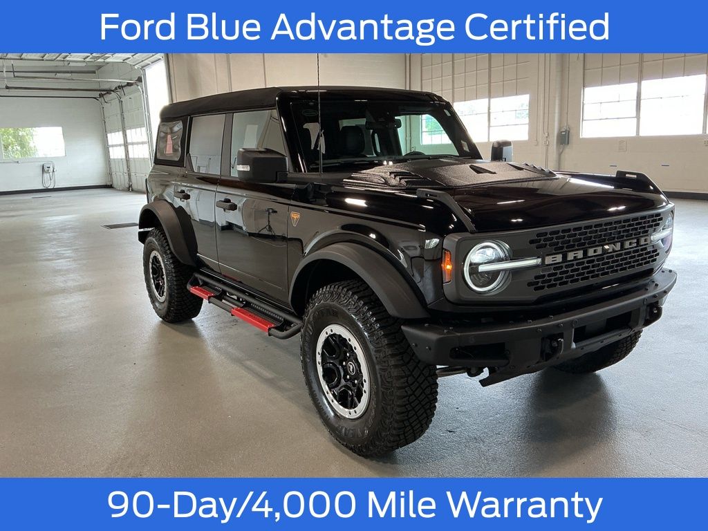2023 Ford Bronco Badlands photo 6