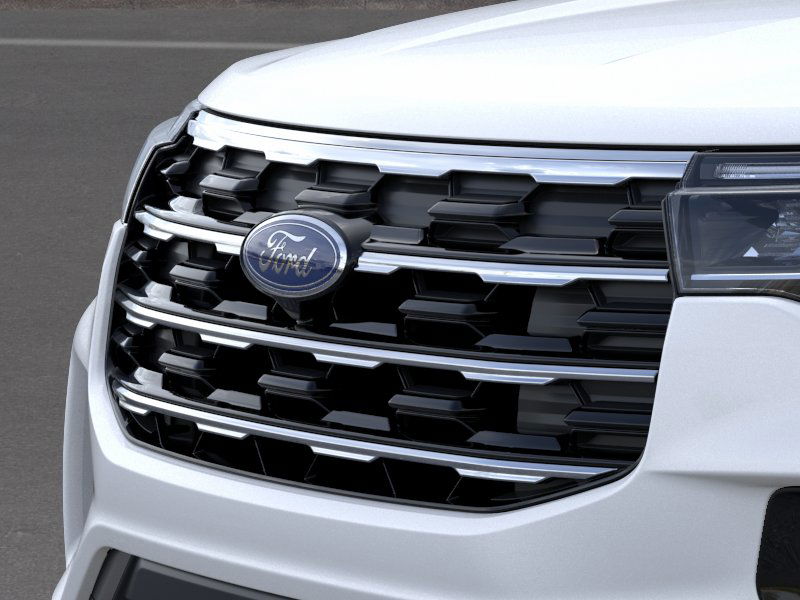 2025 Ford Explorer photo 11