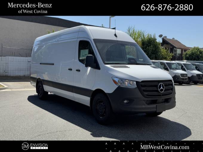 2025 Mercedes-Benz Sprinter Cargo Van Cargo 170 WB