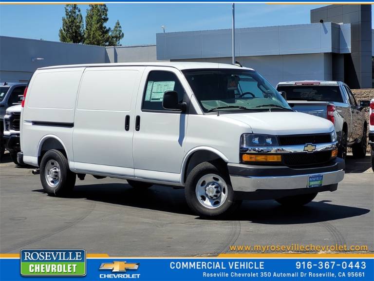 2025 Chevrolet Express 2500 Work Van
