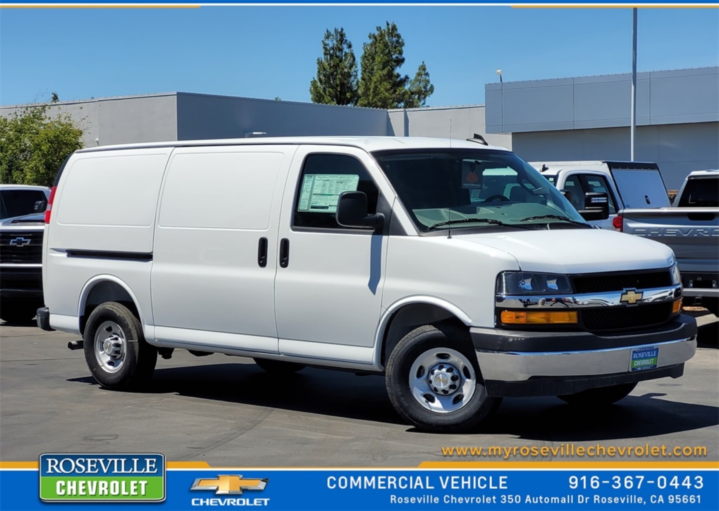 2025 Chevrolet Express Cargo Work Van's photo