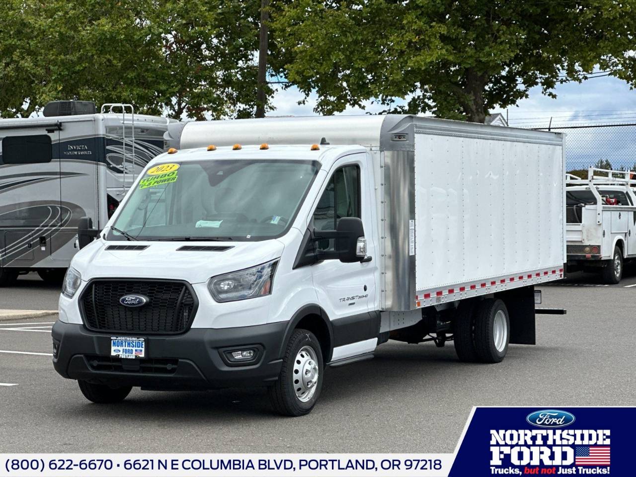 2023 Ford Transit Cutaway Base's photo