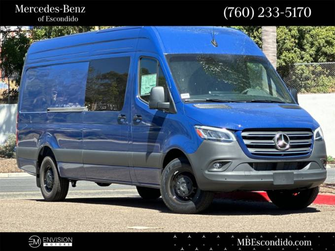 2024 Mercedes-Benz Sprinter 2500 Cargo 170 WB