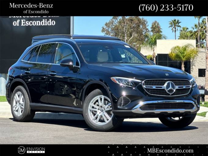 2025 Mercedes-Benz GLC GLC 300