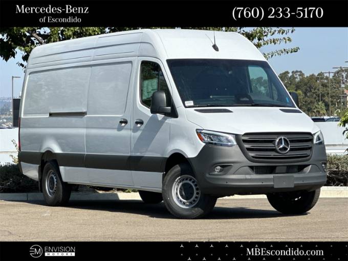 2025 Mercedes-Benz Sprinter 2500 Cargo 170 WB