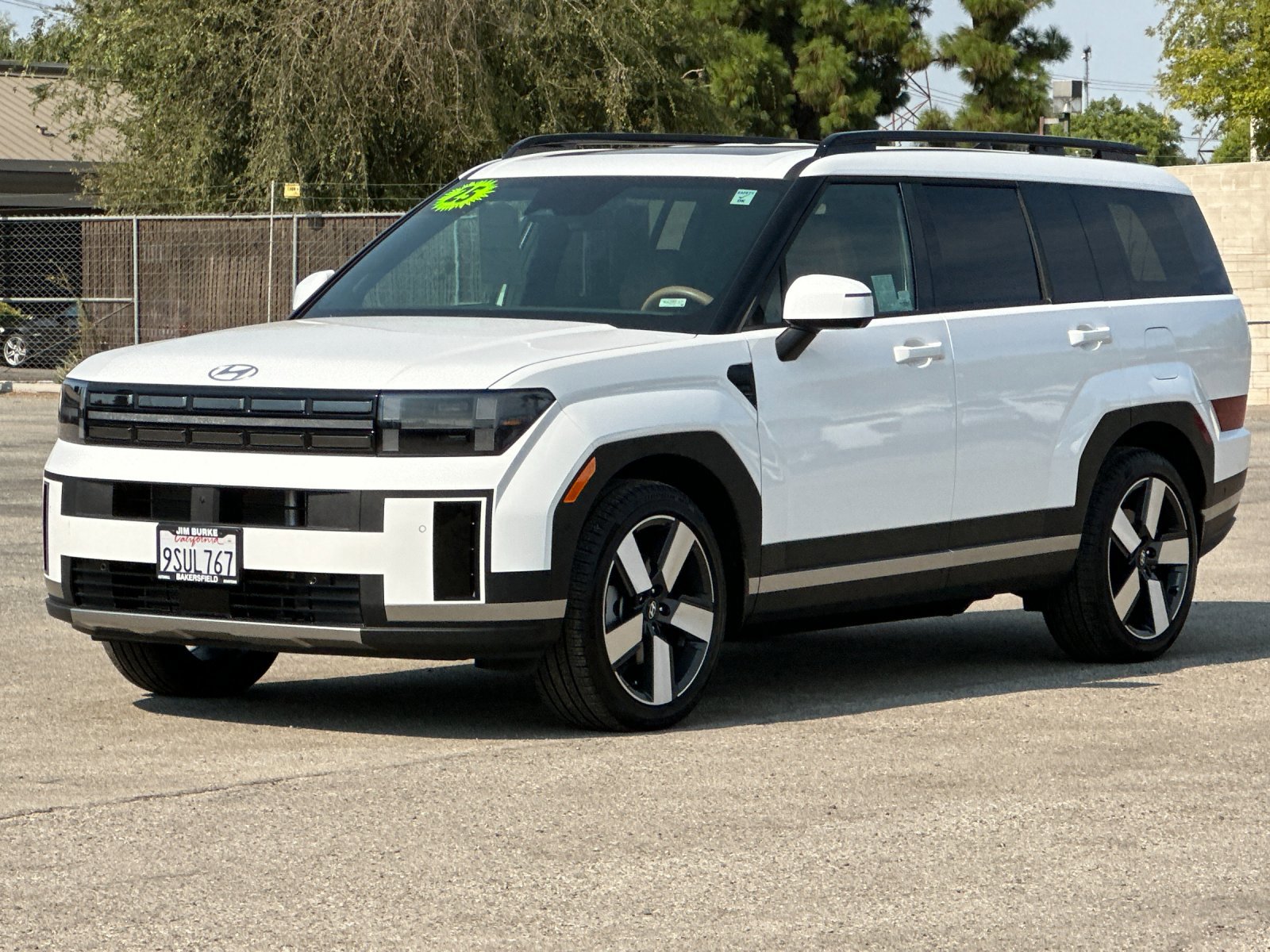 2025 Hyundai Santa Fe Limited photo 4