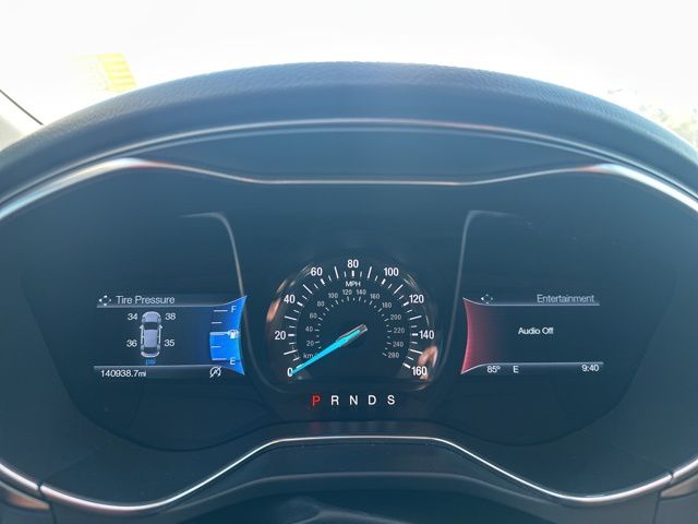 2017 Ford Fusion SE photo 11