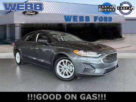 2020 Ford Fusion SE