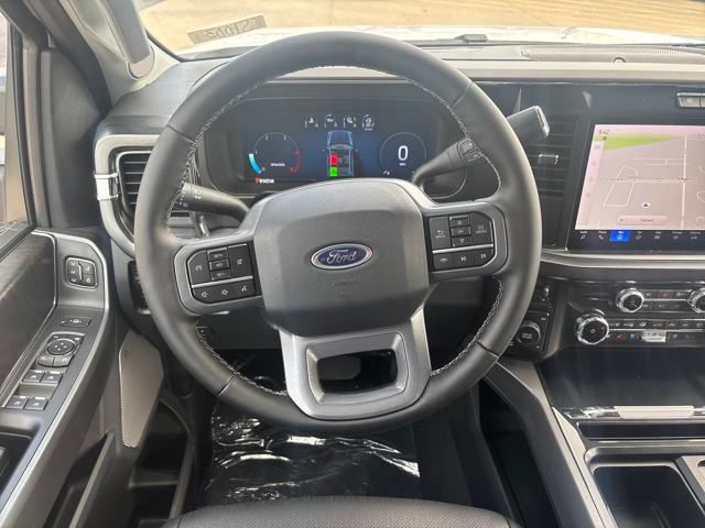 2025 Ford F-250 Lariat photo 12