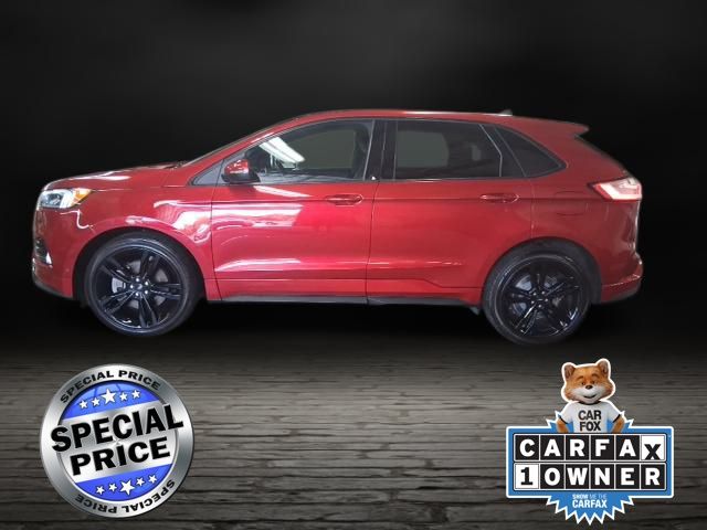2022 Ford Edge ST photo 2