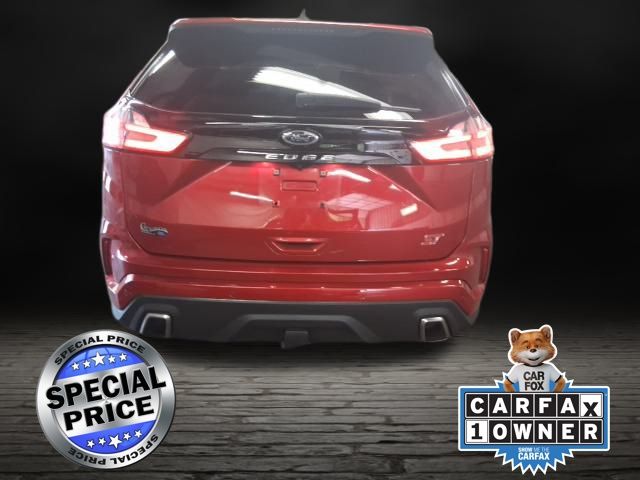 2022 Ford Edge ST photo 3