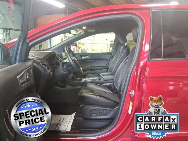 2022 Ford Edge ST photo 7