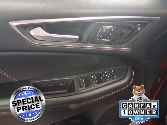 2022 Ford Edge ST photo 9