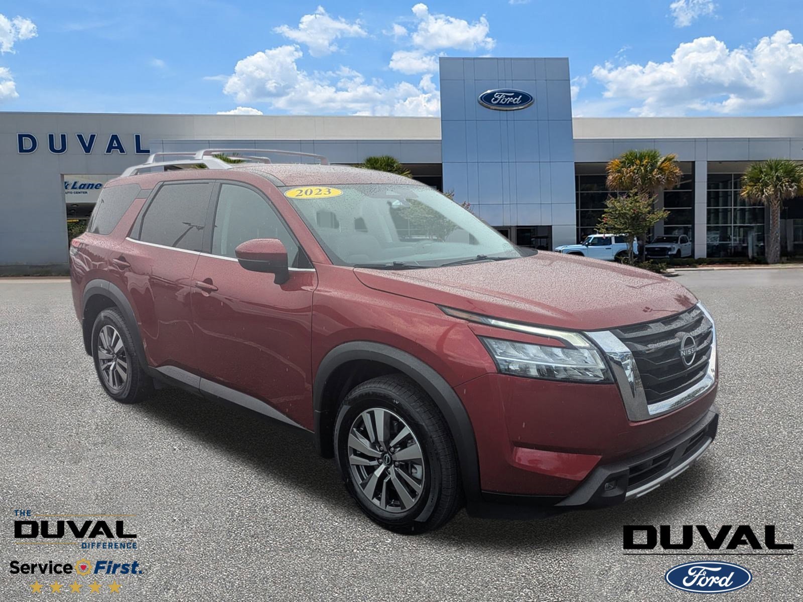 Used 2023 Nissan Pathfinder SL