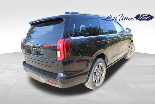 2025 Ford Expedition King Ranch photo 3