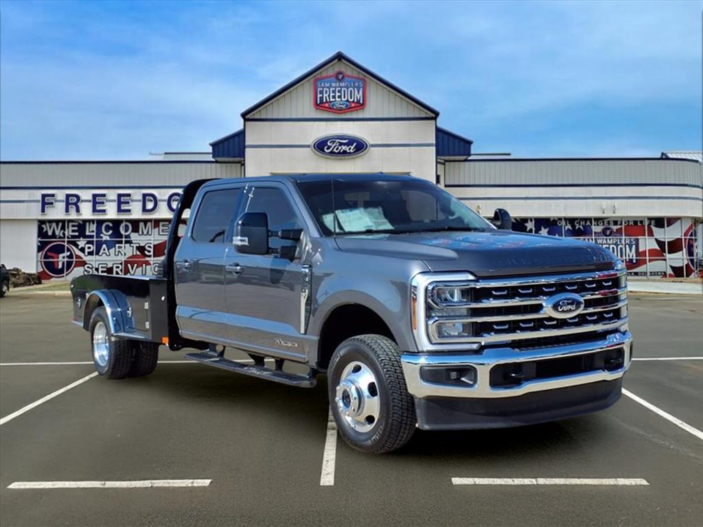 2025 Ford F-350SD LARIAT