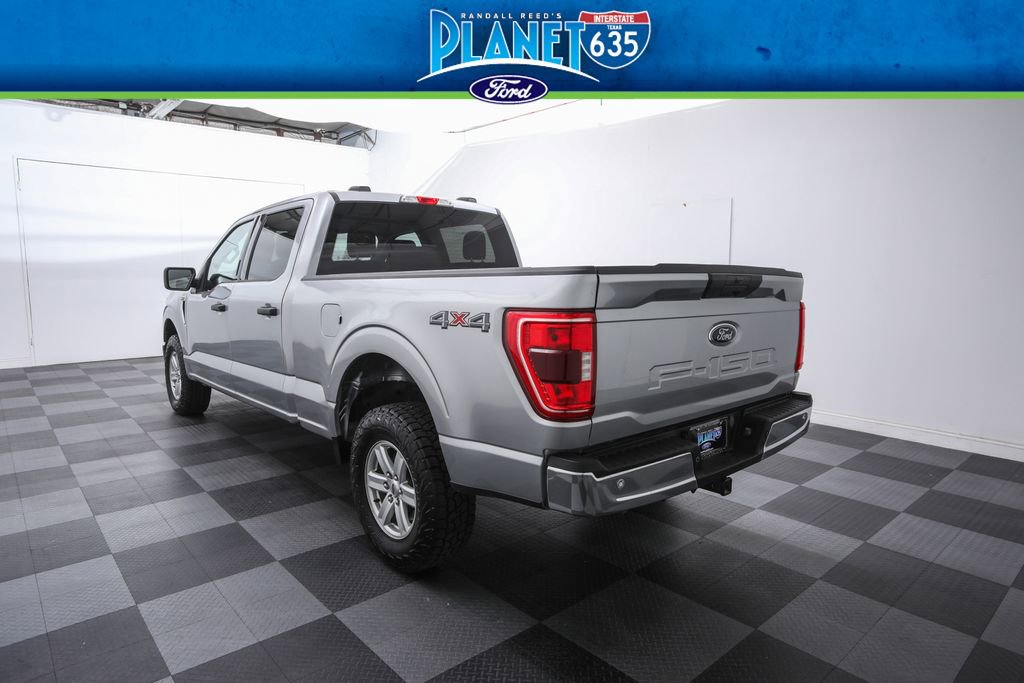 2023 Ford F-150 XLT photo 2