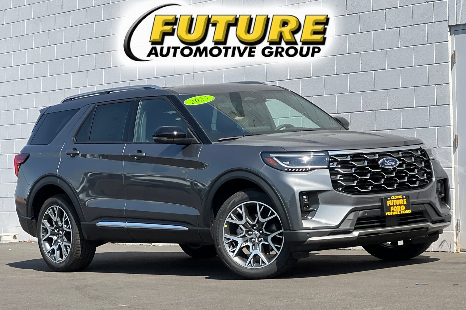 New 2025 Ford Explorer Platinum
