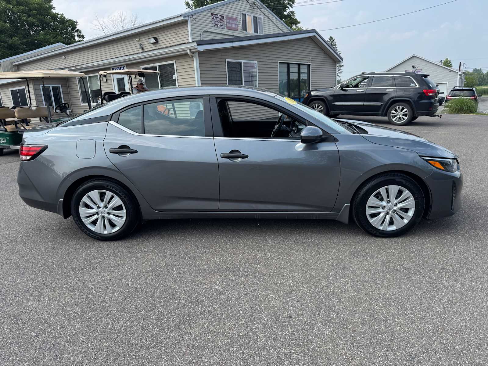 2024 Nissan Sentra S photo 2