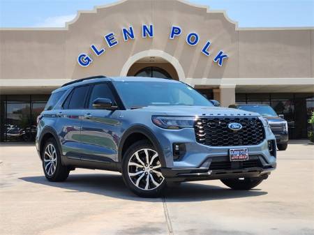 2025 Ford Explorer ST-Line