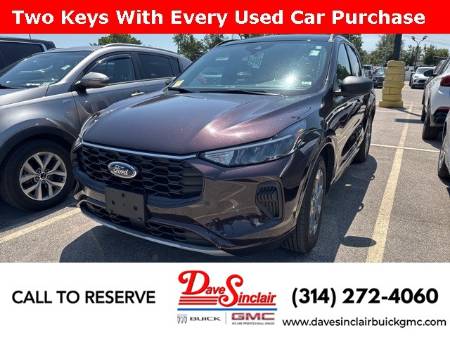 2023 Ford Escape ST-Line