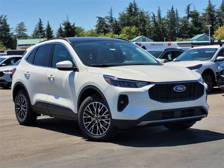 2025 Ford Escape Plug-In Hybrid Base