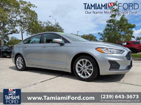 2020 Ford Fusion SE