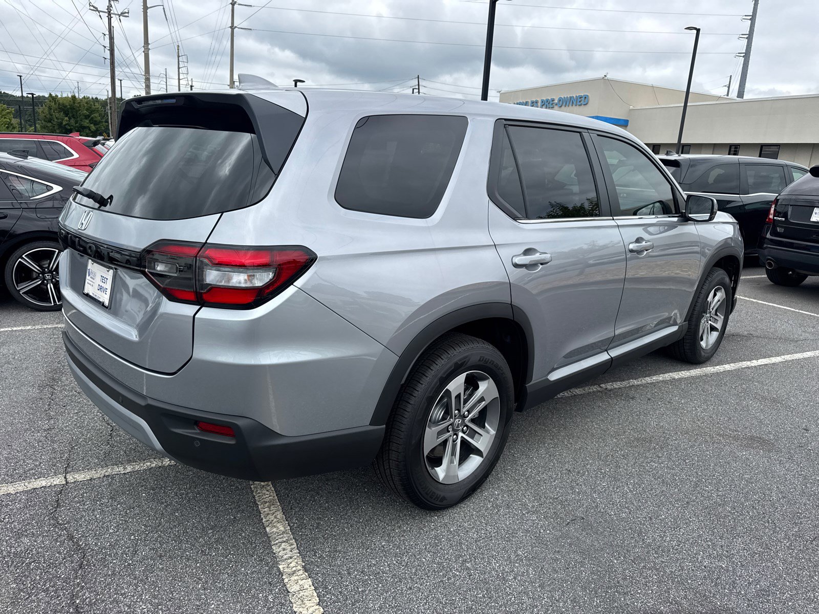 2025 Honda Pilot EX-L photo 6
