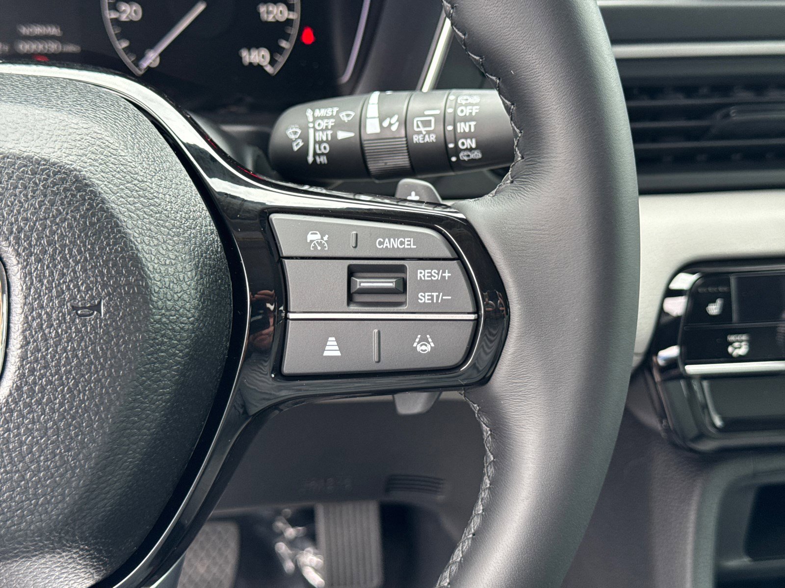 2025 Honda Pilot EX-L photo 15