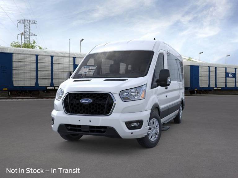 2025 Ford Transit Passenger Wagon XLT