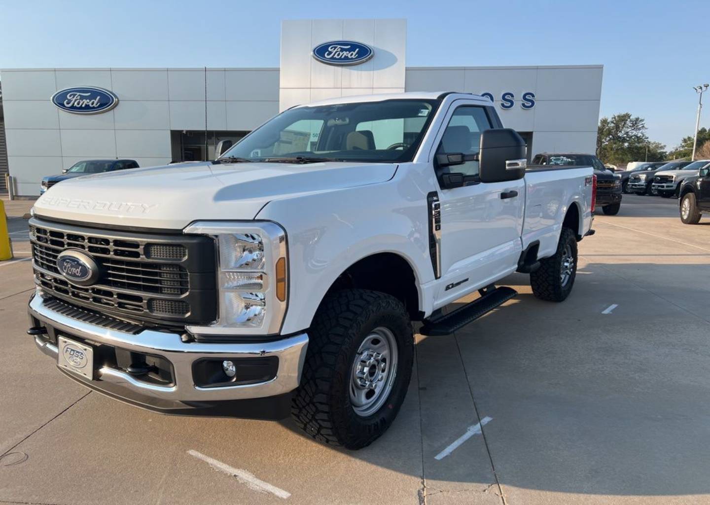 2025 Ford F-350 Super Duty XL's photo