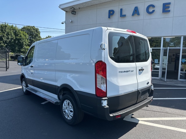 2023 Ford Transit photo 2