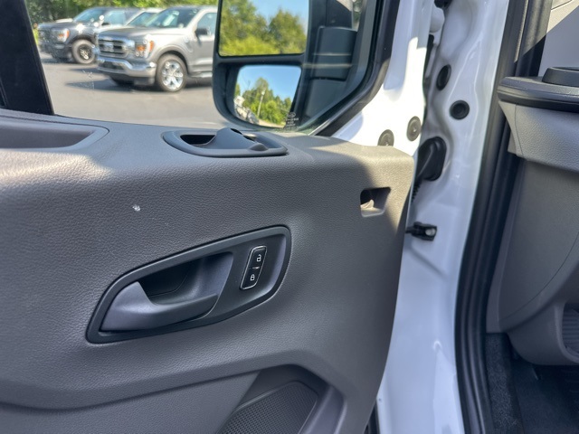 2023 Ford Transit photo 11