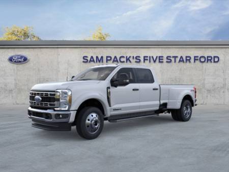 2025 Ford Super Duty F-450 DRW XLT