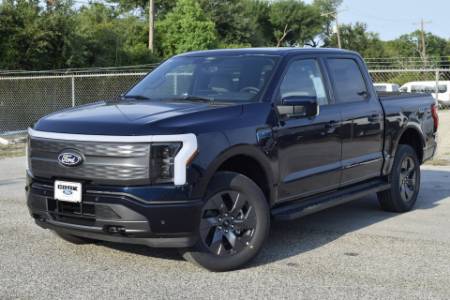 2025 Ford F-150 Lightning LARIAT
