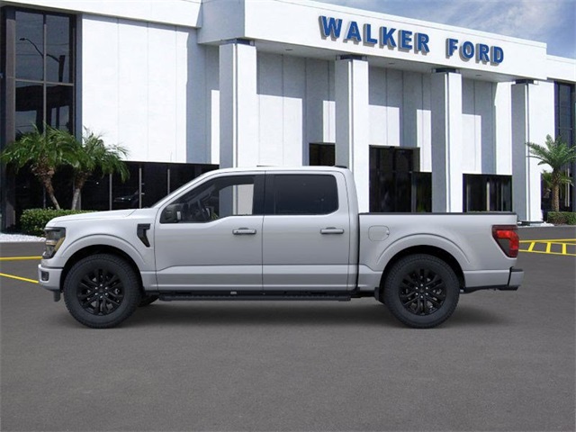 2025 Ford F-150 XLT photo 3