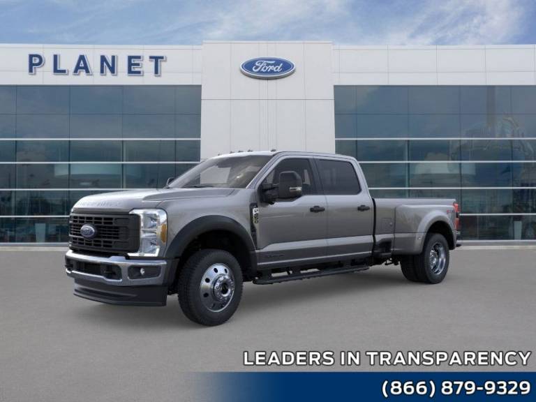2025 Ford Super Duty F-450 DRW XL 4WD Crew Cab 8' Box