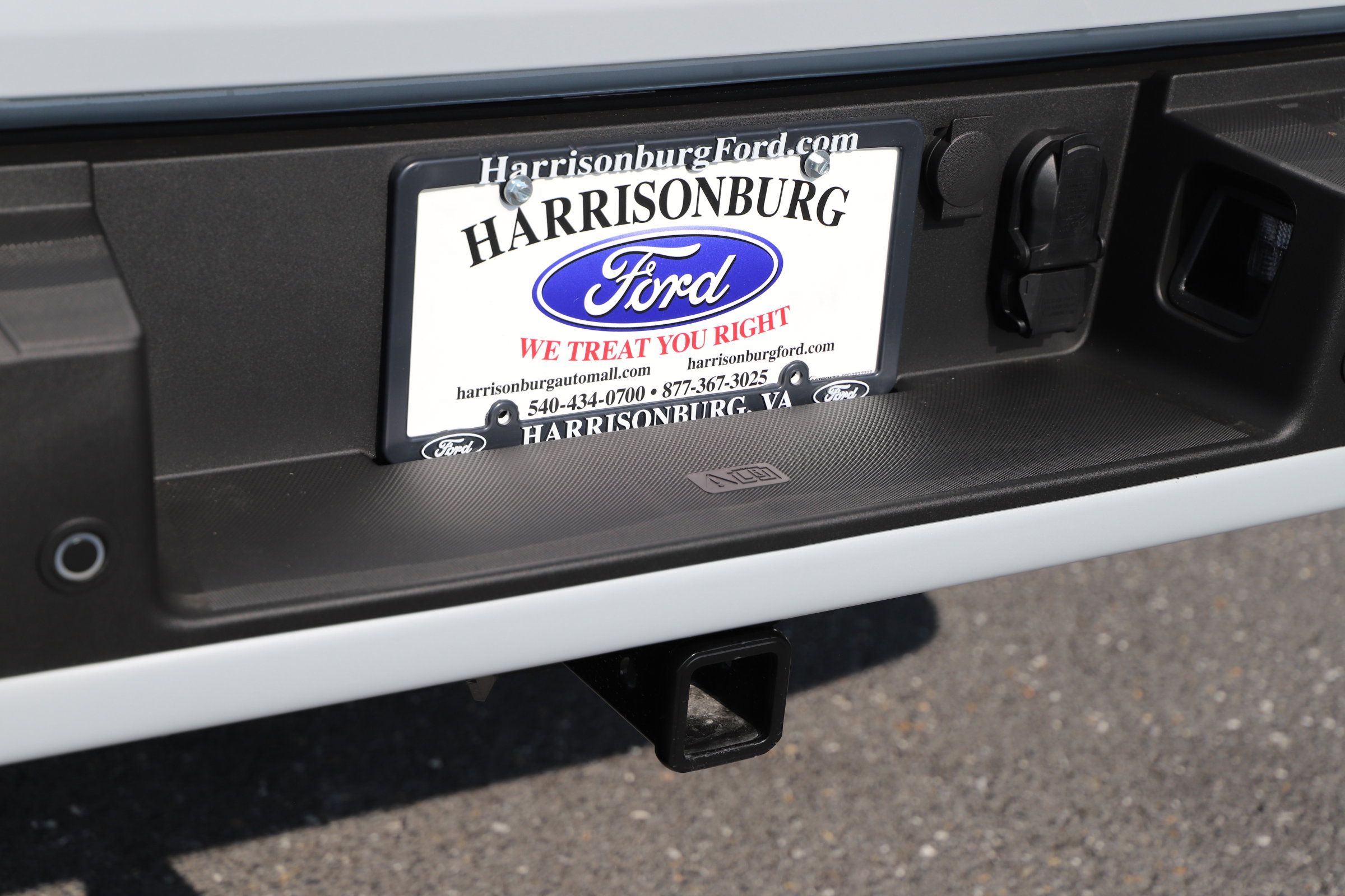 2025 Ford F-150 XLT photo 8