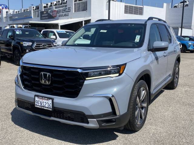 2023 Honda Pilot Touring