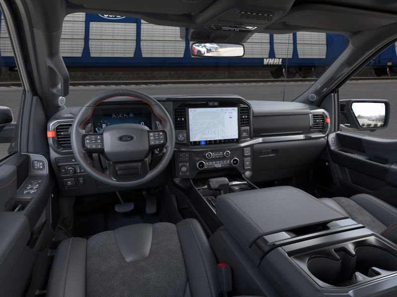 2025 Ford F-150 Raptor photo 8