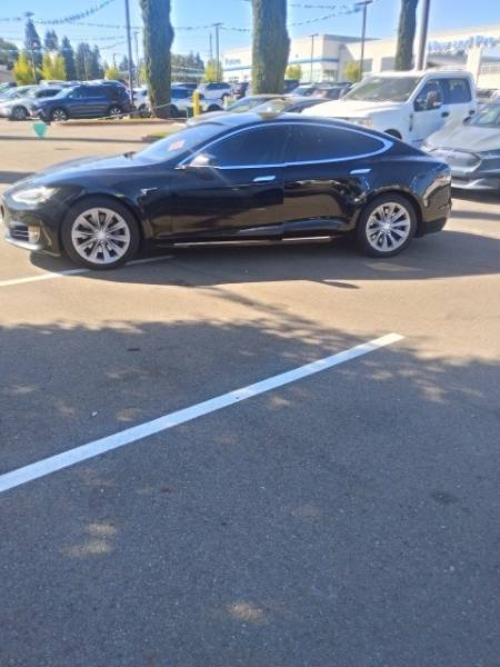 2018 Tesla Model S 75D
