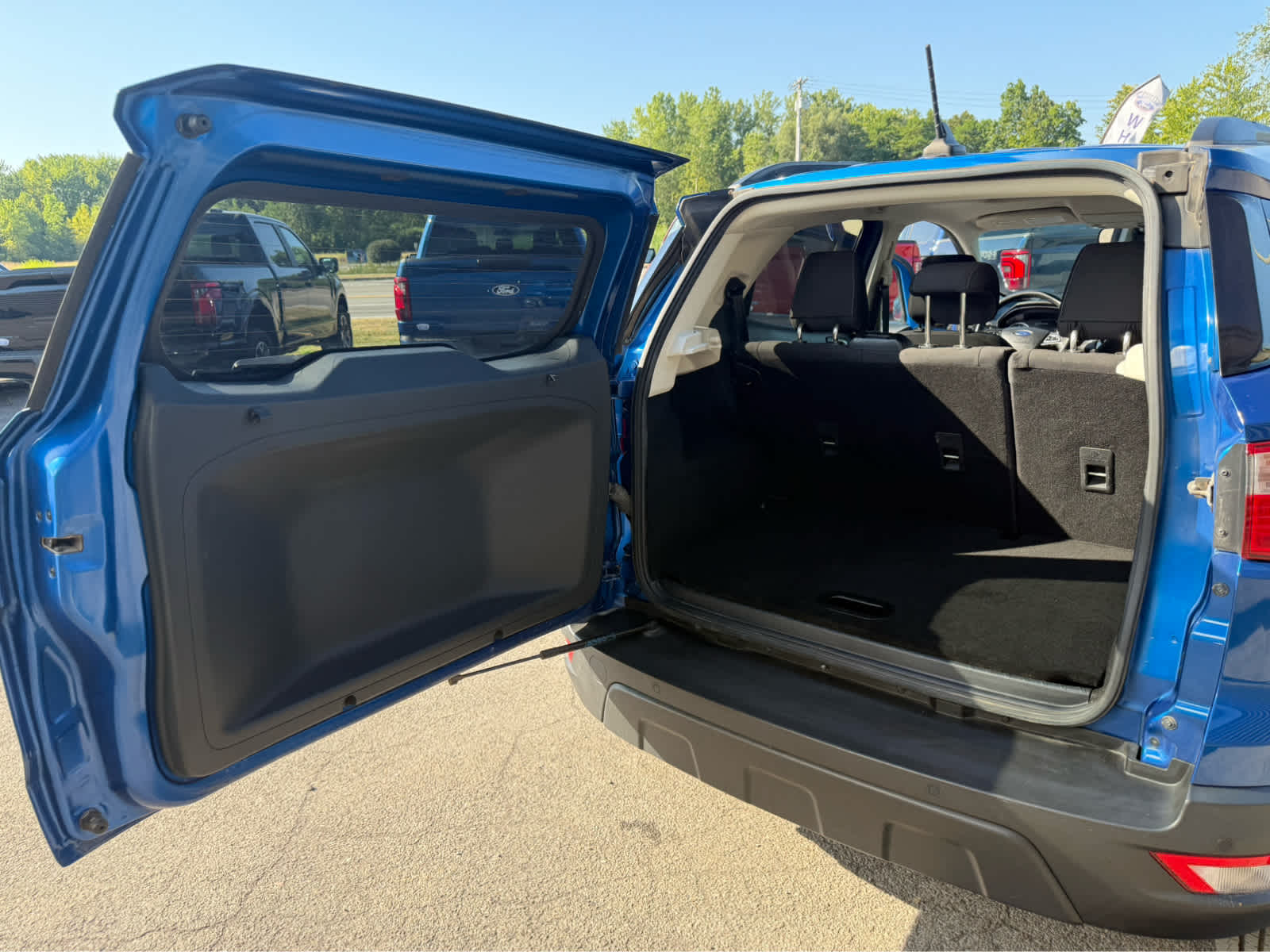2019 Ford EcoSport SE photo 18