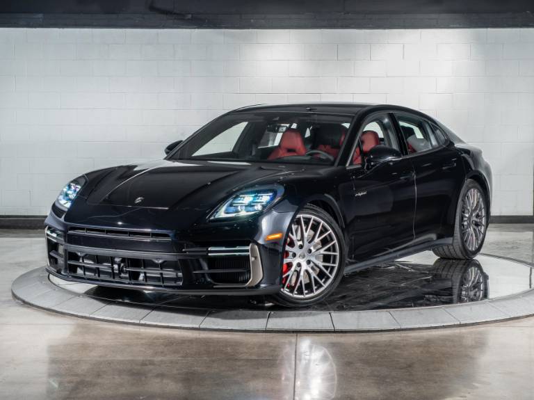 2025 Porsche Panamera Turbo E-Hybrid