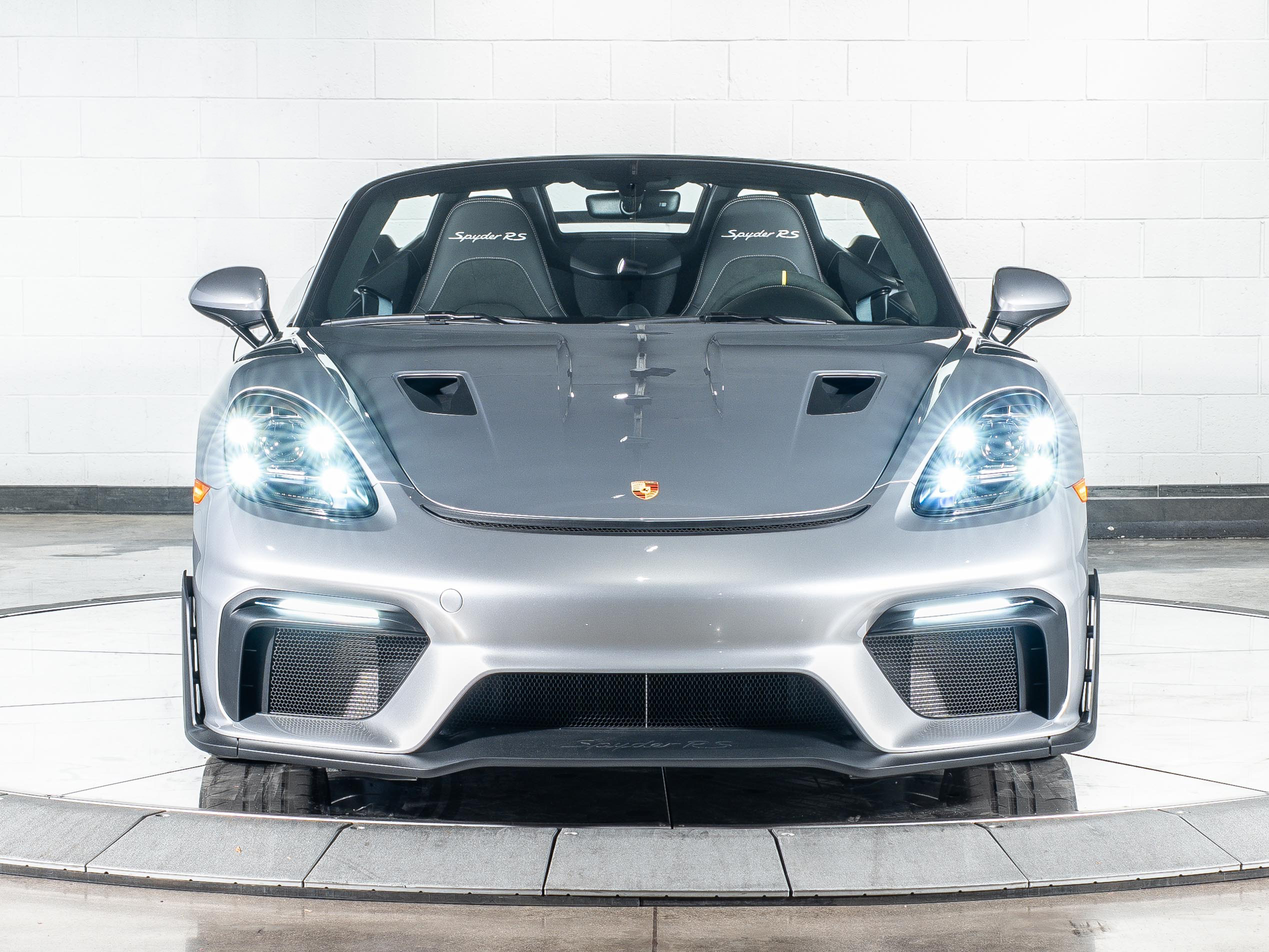 2025 Porsche Boxster Spyder photo 16