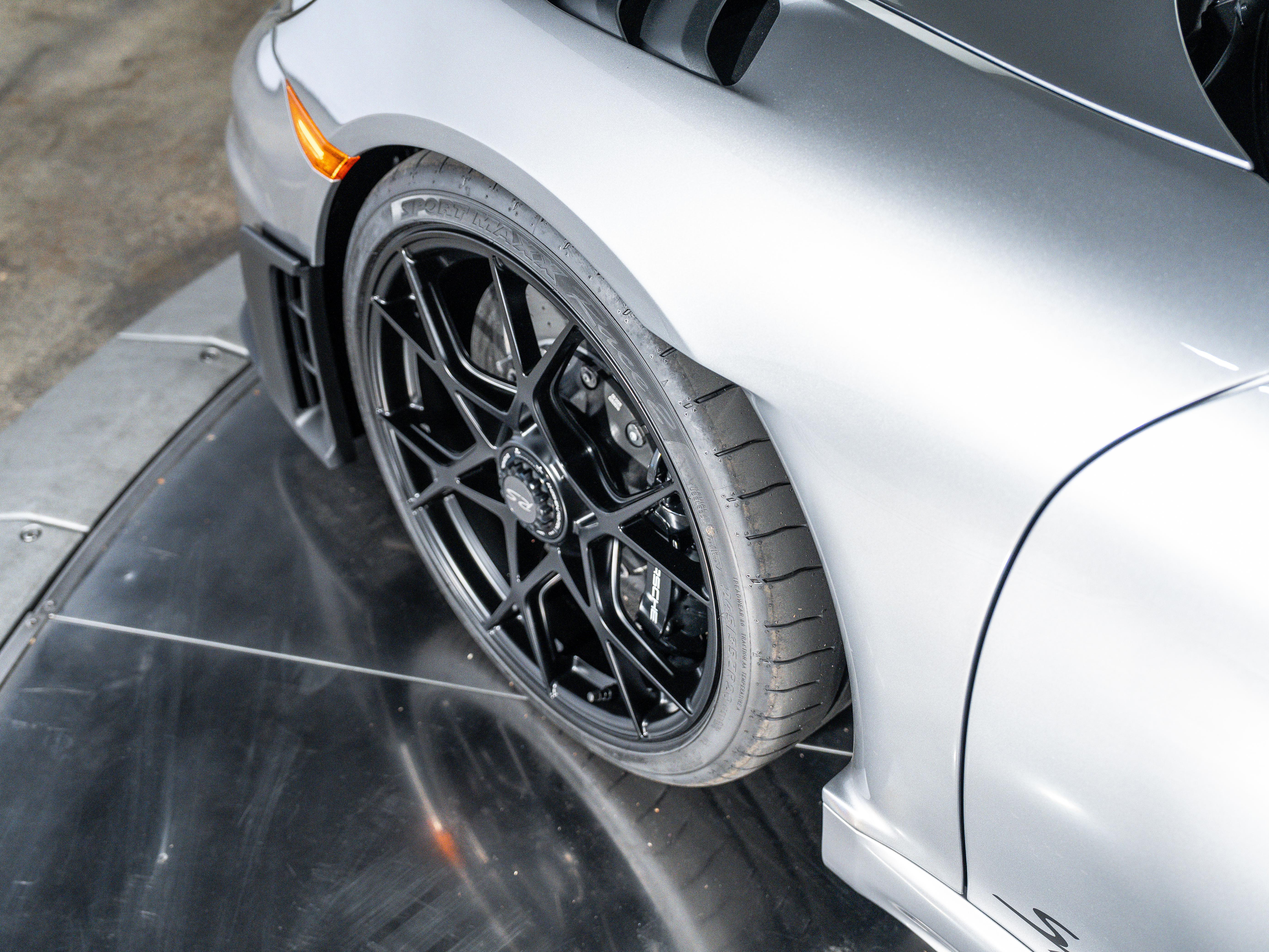 2025 Porsche Boxster Spyder photo 24