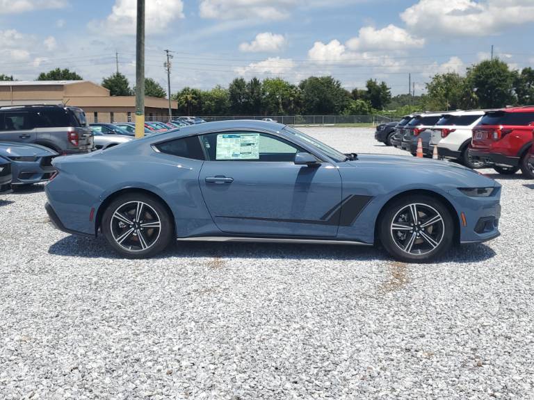 2025 Ford Mustang EcoBoost®