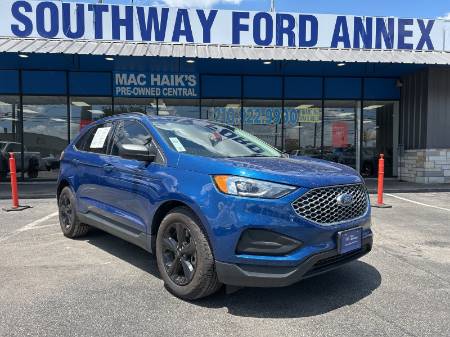 2023 Ford Edge SE